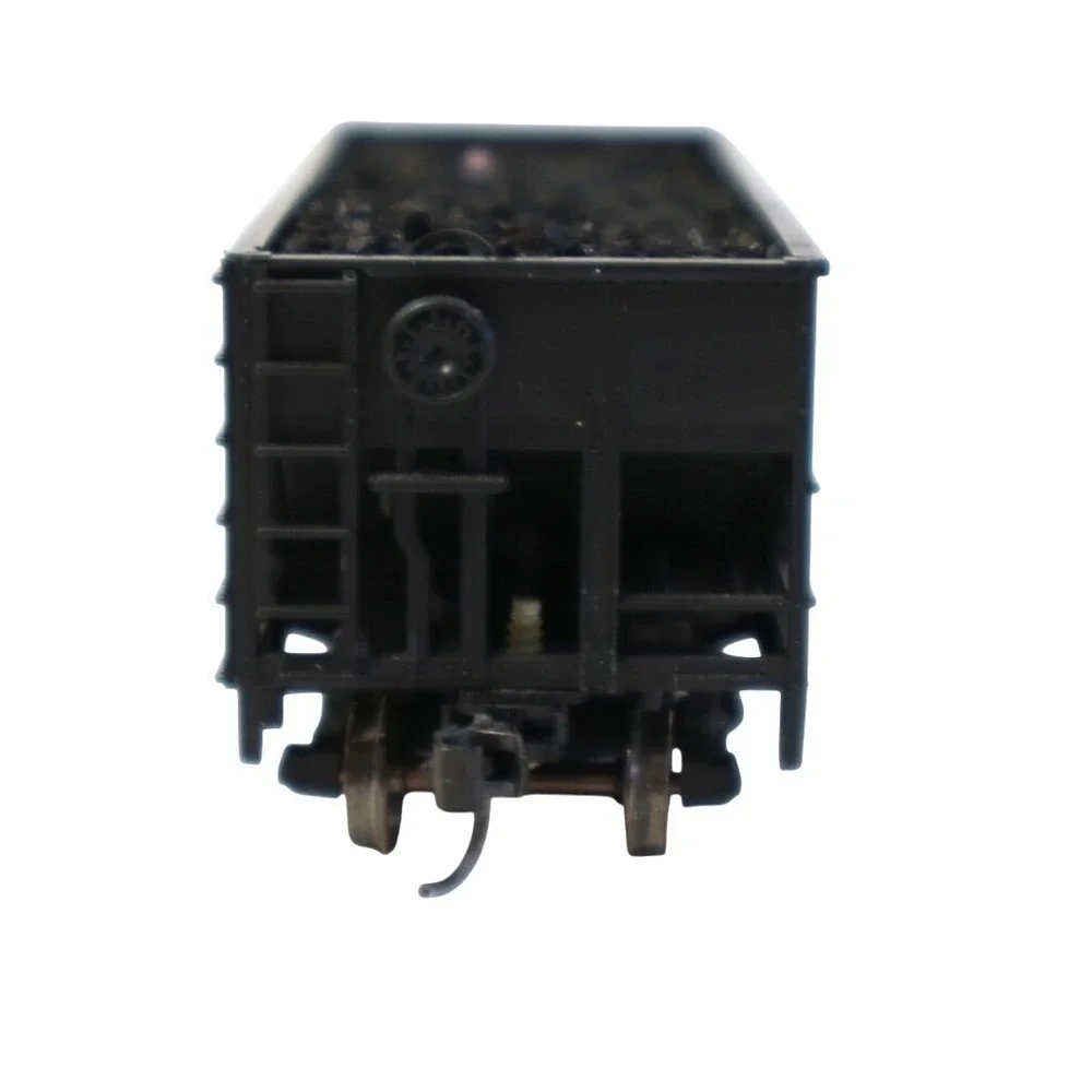 HO‎ Scale Black Hopper Rail Car with Coal Load BLT 5-41 Freight Train Model